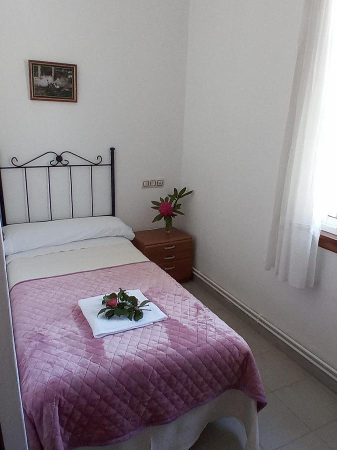 Hostal San Cristobal - Pontedeume Eksteriør bilde