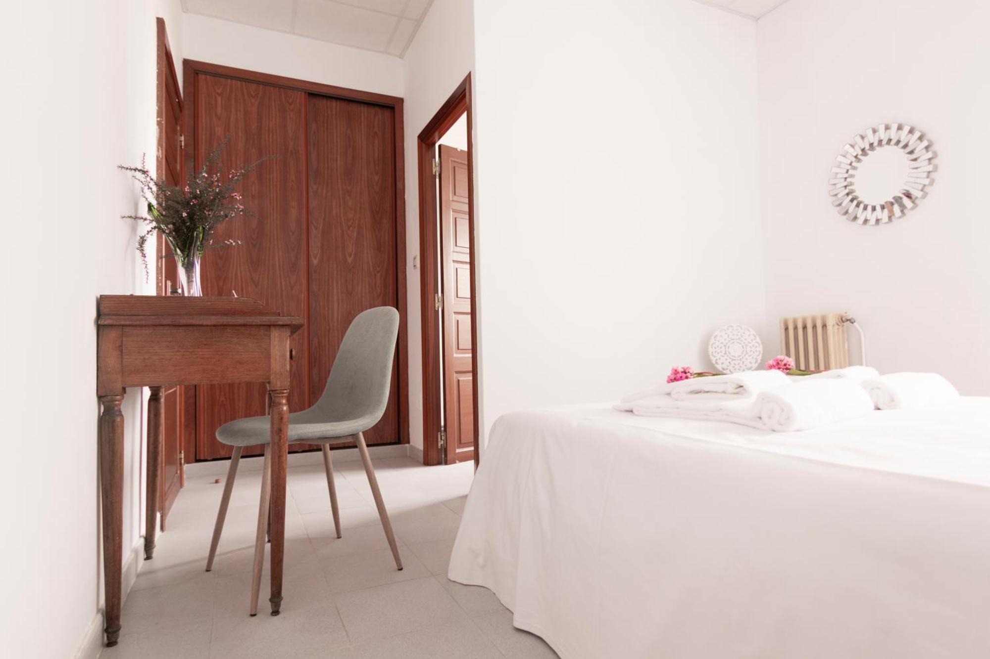 Hostal San Cristobal - Pontedeume Eksteriør bilde